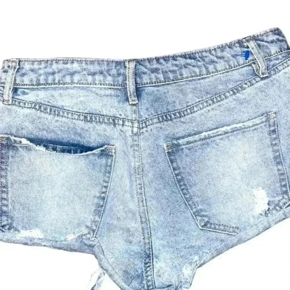 Refuge Booty Shorts - Picture 5 of 5